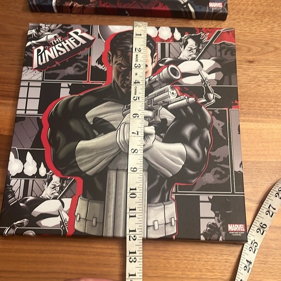 SILVER BUFFALO THE PUNISHER CANVAS and SILVER BUFFALO DEADPOOL
Excellent - Picture 4 of 10